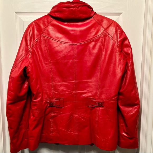 Danier Genuine Lambskin Soft Leather Jacket in vibrant red Size Large - Picture 4 of 16